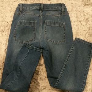 50% off RW & company high-rise super stretch skinny jeans